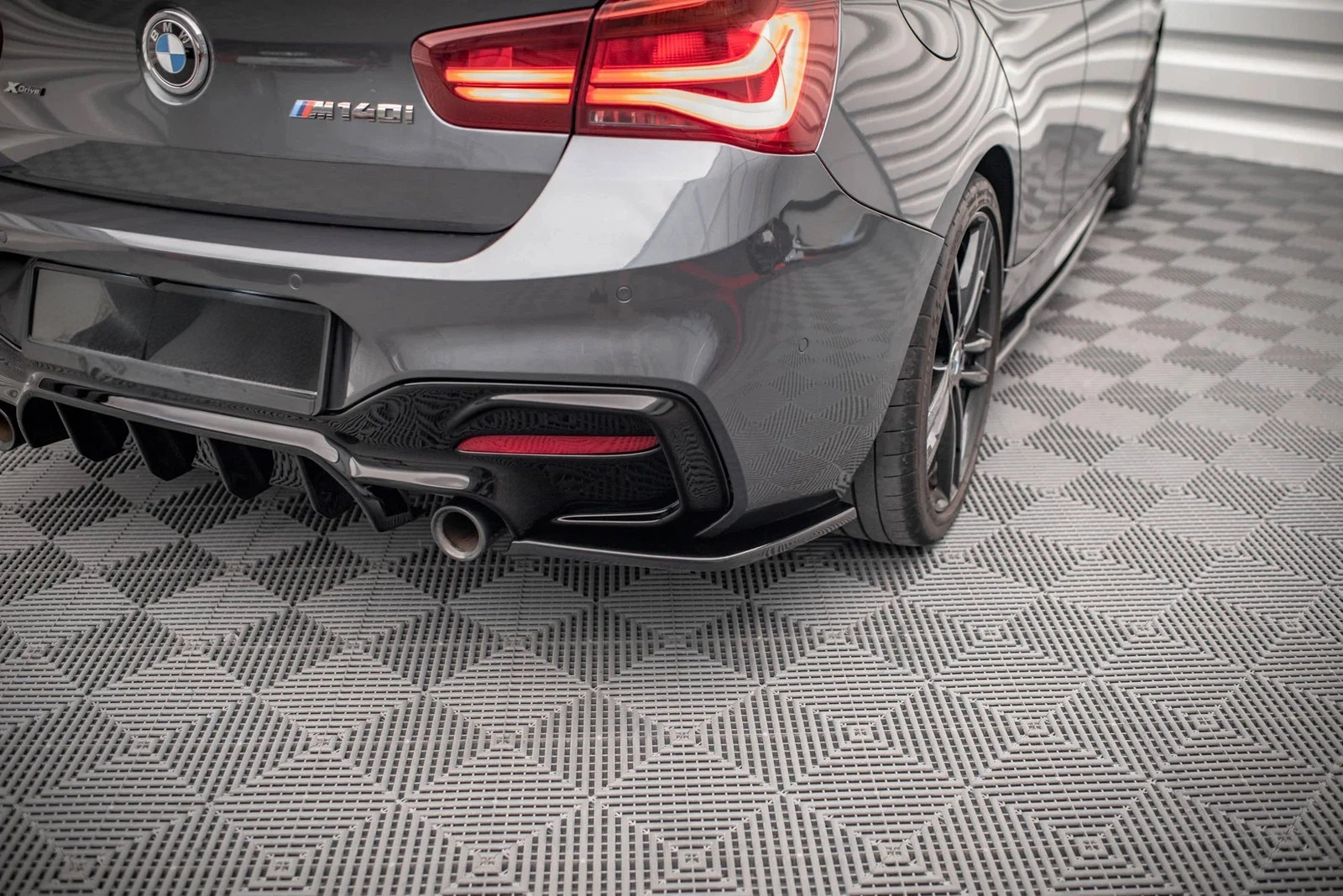 Max Style Rear Side Splitters v3 BMW 1 F20 Facelift M-sport