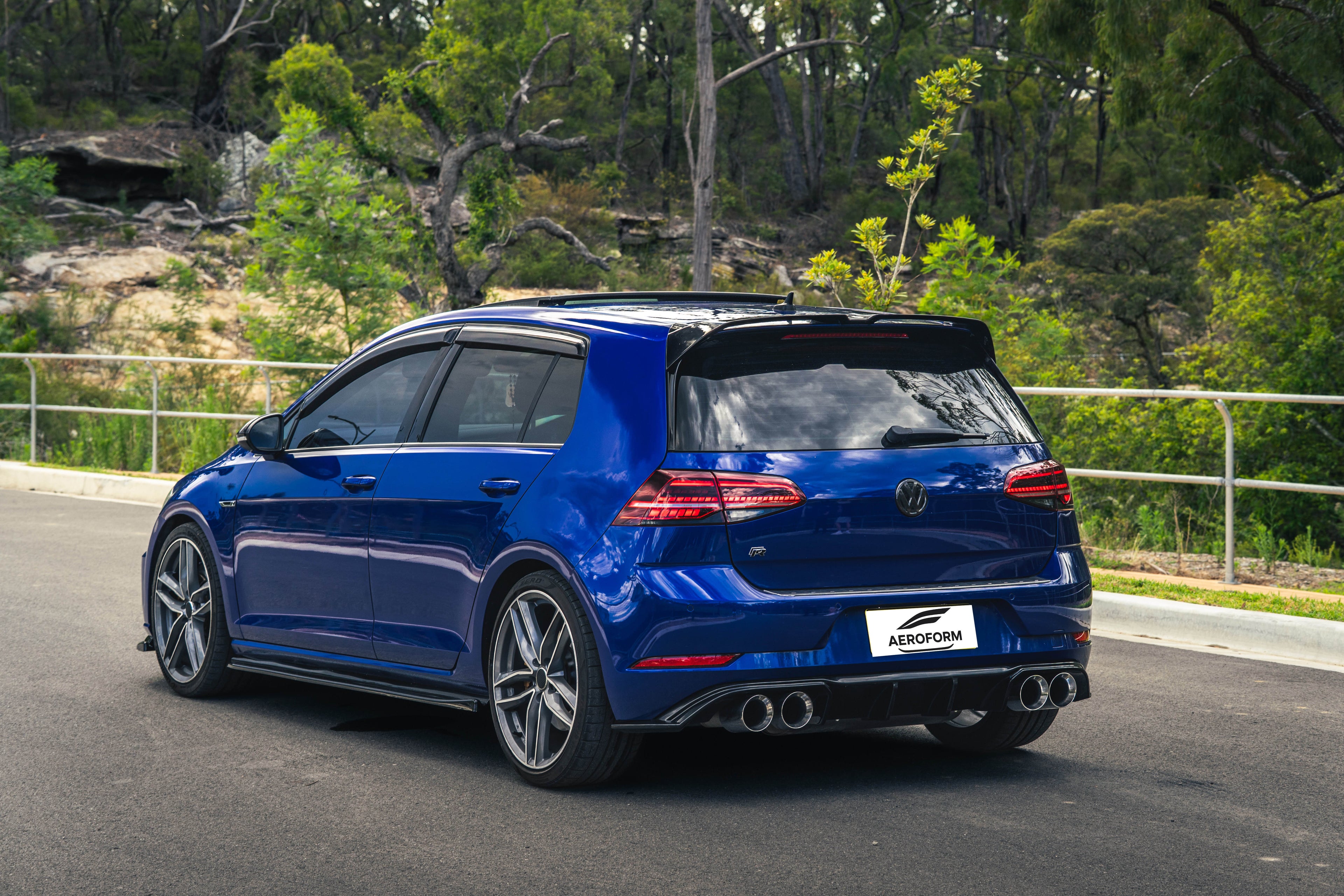 Max Style Diffuser (gloss black) for 17-20 Volkswagen Golf R MK7.5
