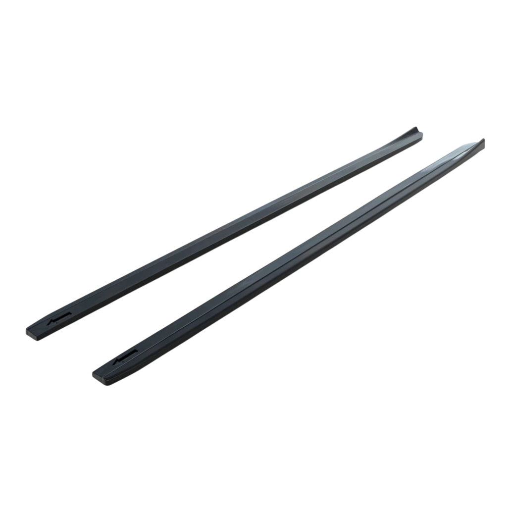 Aero Side Skirts (gloss black) for 17-20 Volkswagen Golf R MK7.5