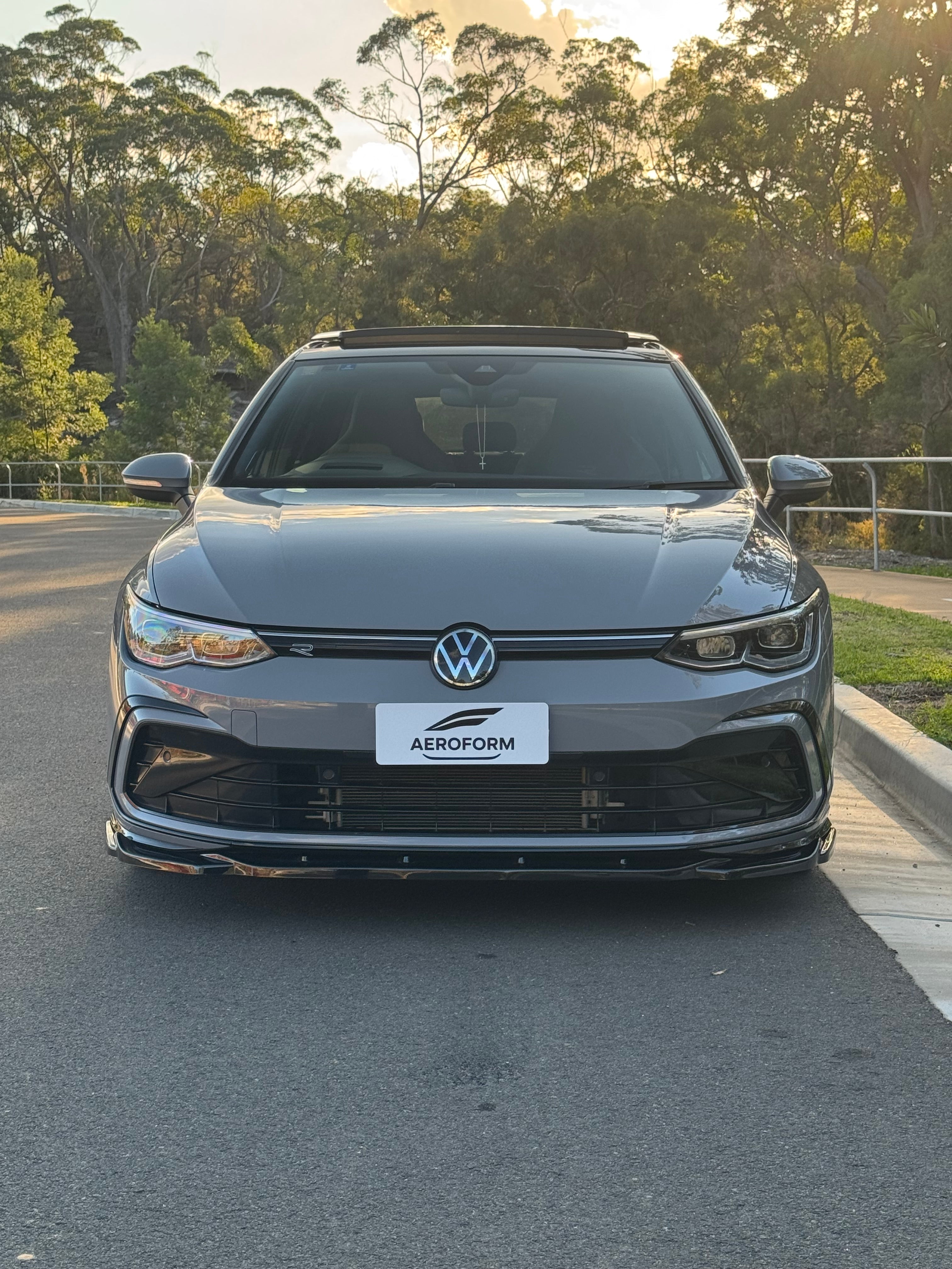 Max Style Front Lip (gloss black) for 20+ Volkswagen Golf R/GTI/R-Line MK8