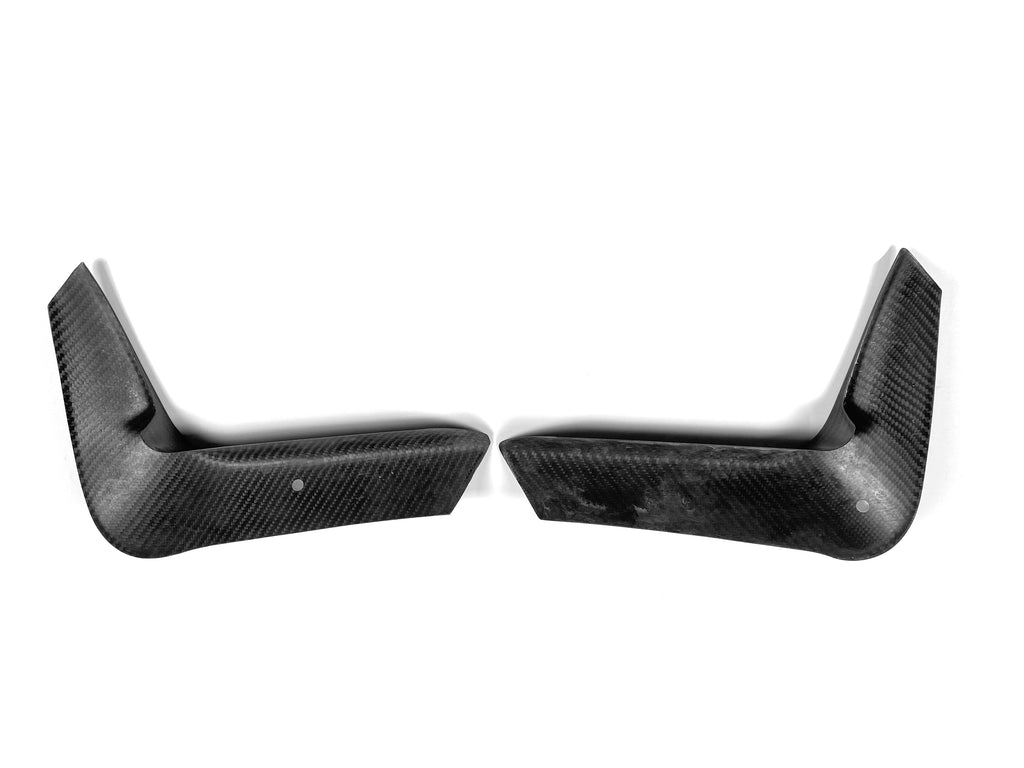 BMW M3 F80 / M4 F82 F83 (DRY CARBON FIBER) Rear Lower Bumper Fang Covers
